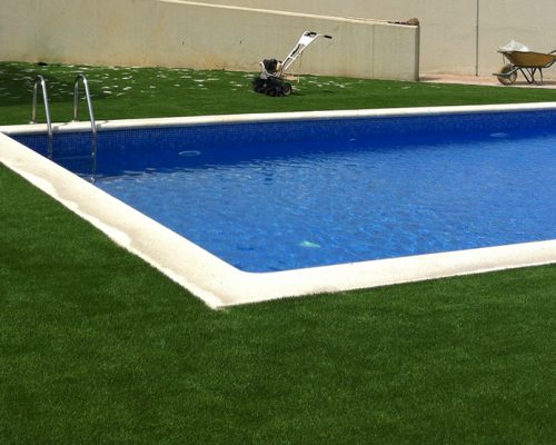 Instalación de césped artificial