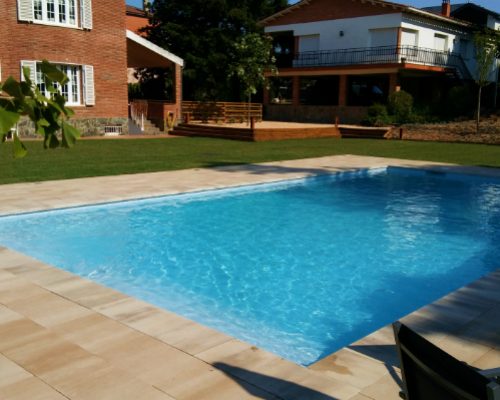 Qué es la filtración por electrólisis salina y porqué apostar por ella para tu piscina