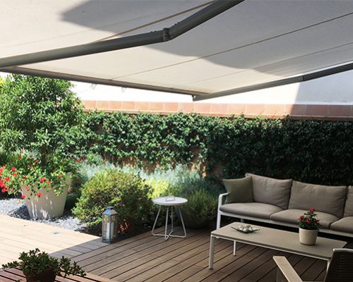 Cómo crear diferentes ambientes en tu terraza