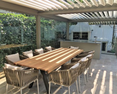 Diseña la Terraza de Tus Sueños: Espacios Acogedores, Funcionales y a Medida
