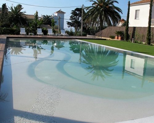 Ideas y Diseño de jardines con piscina