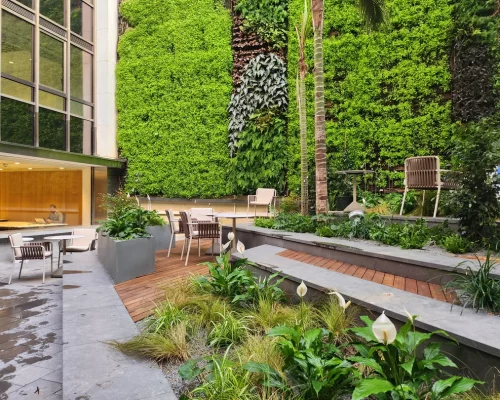 Productividad Verde:Cómo el Diseño de Microclimas en Exteriores Reduce el Estrés y el Gasto en A/A